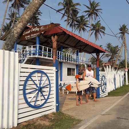 Sunset Surfing Beach Resort Matara Exterior photo