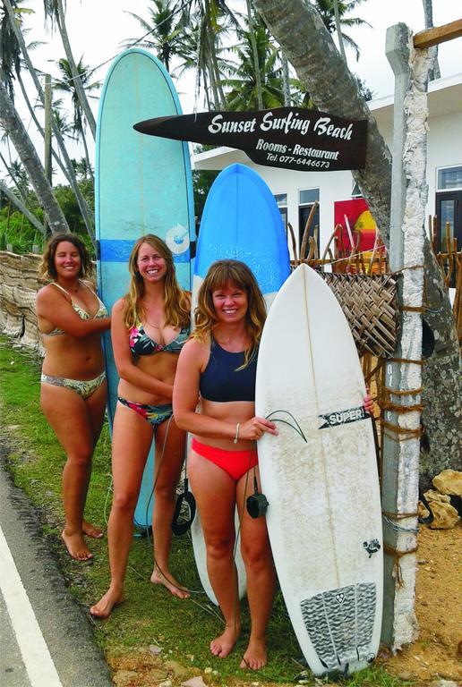 Sunset Surfing Beach Resort Matara Exterior photo