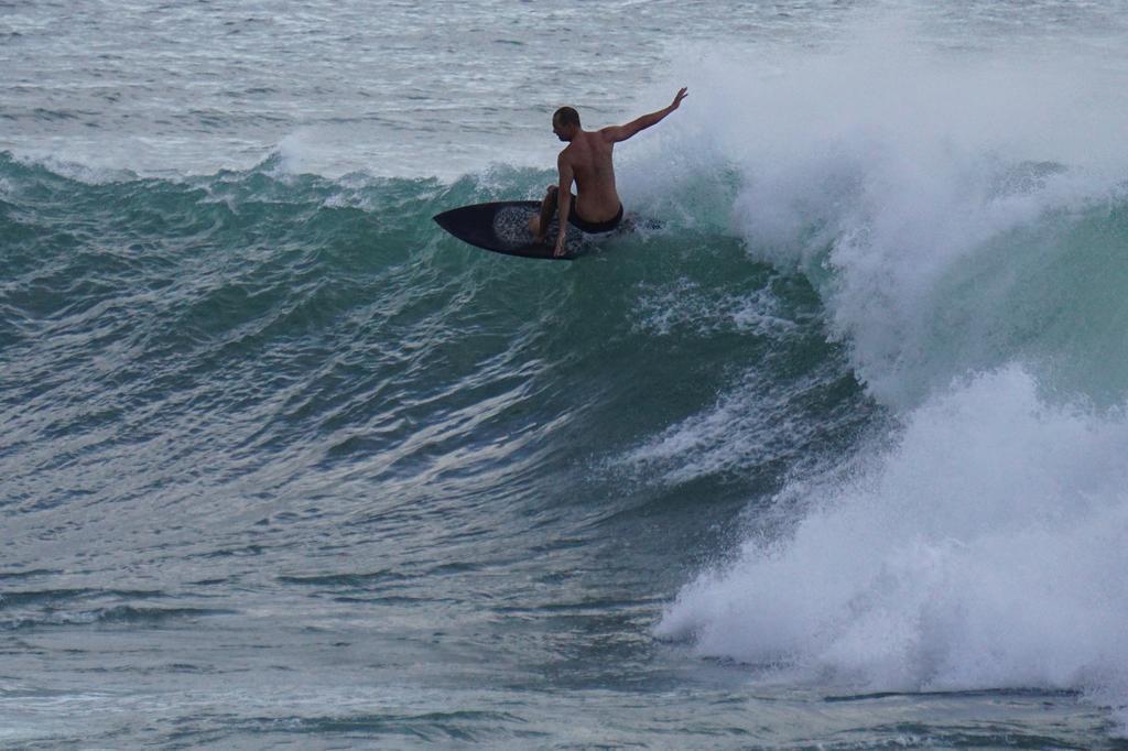 Sunset Surfing Beach Resort Matara Exterior photo